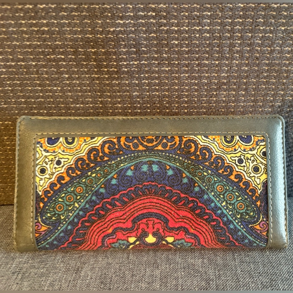 Women’s Wallet - Picture 2 of 4